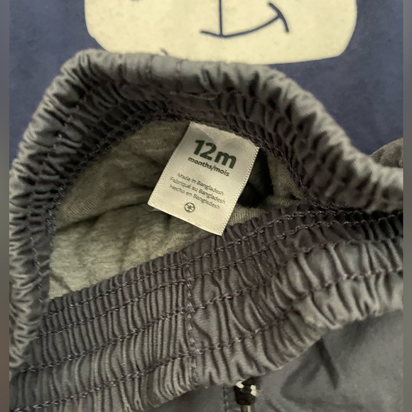 Lot of 4 item Carters 12m - Picture 4 of 13